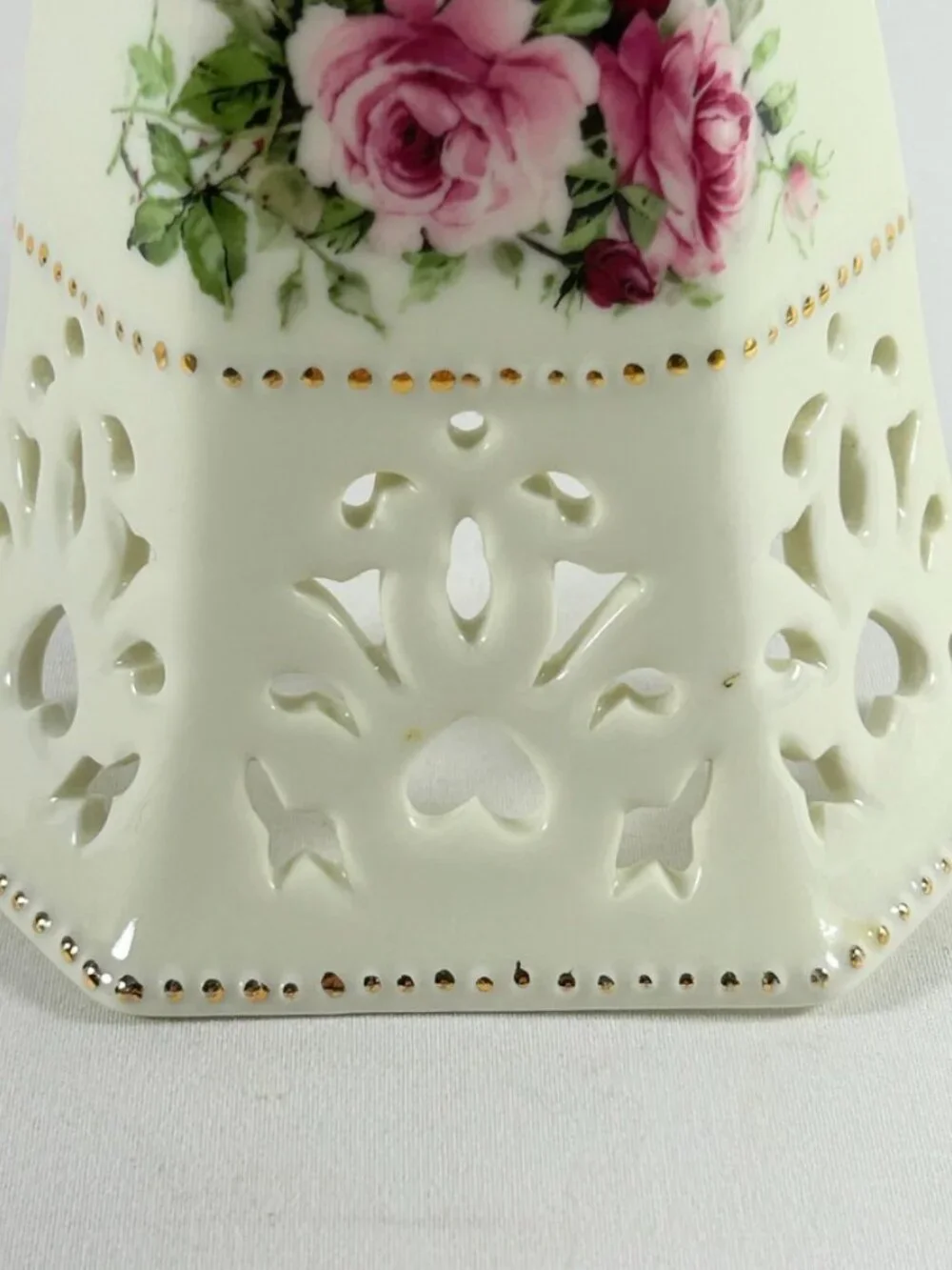 Nightlight, Ceramic, White W/Rose Pattern & Gold Trim